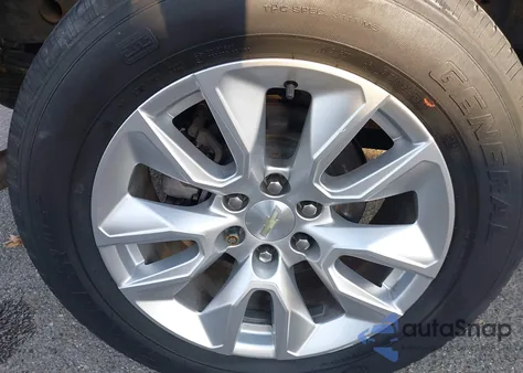 2021 Chevrolet Silverado 1500 4Wd Short Bed Custom z USA, uszkodzony, nr VIN 1GCPYBEK0MZ113266